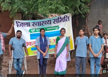 tata steel foundation intiaitive : टाटा स्टील फाउंडेशन ने पूर्वी सिंहभूम जिले में स्वास्थ्य विभाग के मलेरिया नियंत्रण अभियान को और सशक्त बनाया, कई स्थानों पर चलाया मलेरिया रोकथाम का अभियान