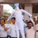 Jamshedpur congress oppose : मानगो वासियों पर टिप्पणी के खिलाफ मानगो चौक पर सरयू राय का पुतला दहन, कांग्रेसी नेताओं ने विधायक के खिलाफ लगाये नारे, टिप्पणी को दुर्भाग्यपूर्ण बताते हुए बताया अस्वीकार्य Jamshedpur congress oppose : मानगो वासियों पर टिप्पणी के खिलाफ मानगो चौक पर सरयू राय का पुतला दहन, कांग्रेसी नेताओं ने विधायक के खिलाफ लगाये नारे, टिप्पणी को दुर्भाग्यपूर्ण बताते हुए बताया अस्वीकार्य