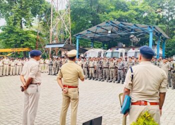 Jamshedpur ssp briefing :  जमशेदपुर पुलिस बल को अपराधियों पर कड़ी कार्रवाई के निर्देश, एसएसपी ने ड्यूटी में कोताही पर सख्त कार्रवाई की दी चेतावनी,