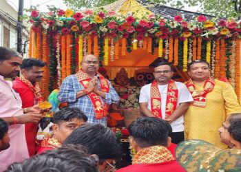 jamshedpur jugsalai mla mangal kalindi : रथ यात्रा में शामिल हुए जुगसलाई विधायक मंगल कालिंदी, भगवान जगन्नाथ का लिया आशीर्वाद jamshedpur jugsalai mla mangal kalindi : रथ यात्रा में शामिल हुए जुगसलाई विधायक मंगल कालिंदी, भगवान जगन्नाथ का लिया आशीर्वाद