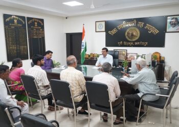 jamshedpur teachers posting : जमशेदपुर में जिला शिक्षा स्थापना समिति की बैठक, हर वर्ग के शिक्षकों का हुआ पदस्थापन