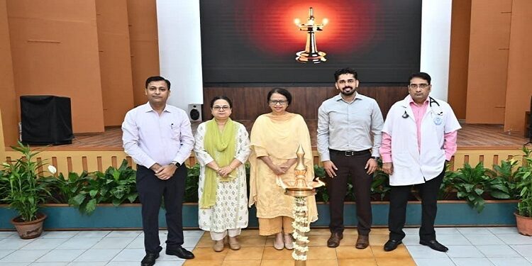 Jamshedpur cme on endovascular management of neurovascular disorders : टीएमएच ने एडवांस्ड न्यूरोवैस्कुलर केयर पर सीएमई आयोजित, जटिल न्यूरोवैस्कुलर रोगों के आधुनिक इलाज पर हुआ विचार Jamshedpur cme on endovascular management of neurovascular disorders : टीएमएच ने एडवांस्ड न्यूरोवैस्कुलर केयर पर सीएमई आयोजित, जटिल न्यूरोवैस्कुलर रोगों के आधुनिक इलाज पर हुआ विचार