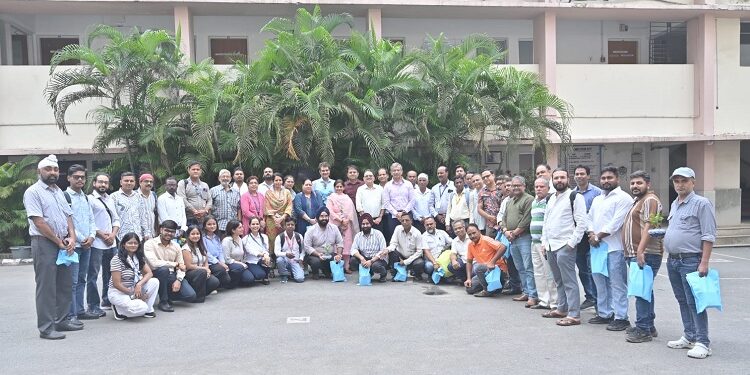 tata steel ethics month : टाटा स्टील ने एथिक्स माह पर मीडिया इंगेजमेंट सत्र का किया आयोजन, “एक संहिता, एक प्रतिबद्धता: आचार संहिता से एकजुट” करने पर जोर tata steel ethics month : टाटा स्टील ने एथिक्स माह पर मीडिया इंगेजमेंट सत्र का किया आयोजन, “एक संहिता, एक प्रतिबद्धता: आचार संहिता से एकजुट” करने पर जोर