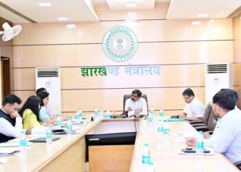 jharkhand e governance : मुख्यमंत्री हेमन्त सोरेन ने सूचना प्रौद्योगिकी एवं ई-गवर्नेंस विभाग की उच्चस्तरीय समीक्षा की, दूरस्थ और ग्रामीण क्षेत्रों तक तकनीक की पहुंच से ही साकार होगा “डिजिटल झारखंड” का सपना jharkhand e governance : मुख्यमंत्री हेमन्त सोरेन ने सूचना प्रौद्योगिकी एवं ई-गवर्नेंस विभाग की उच्चस्तरीय समीक्षा की, दूरस्थ और ग्रामीण क्षेत्रों तक तकनीक की पहुंच से ही साकार होगा “डिजिटल झारखंड” का सपना