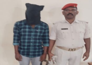 Jamshedpur accused arrested : चाकुलिया में नाबालिग लड़की को भगाने का आरोपी गिरफ्तार, पुलिस ने न्यायिक हिरासत में भेजा जेल