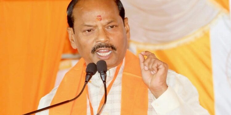 jharkhand ex cm raghuvar das attack on hemant government : झारखंड की हेमंत सोरेन सरकार पर पूर्व मुख्यमंत्री रघुवर दास का बड़ा हमला, कहा – झारखंड में घोटालों से बड़ा ‘जांच घोटाला’, सीबीआइ जांच हो jharkhand ex cm raghuvar das attack on hemant government : झारखंड की हेमंत सोरेन सरकार पर पूर्व मुख्यमंत्री रघुवर दास का बड़ा हमला, कहा – झारखंड में घोटालों से बड़ा ‘जांच घोटाला’, सीबीआइ जांच हो