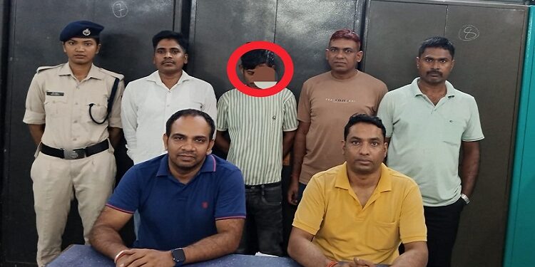 tatanagar police success : टाटानगर रेल पुलिस की सफलता, मोबाइल चोर पकड़ाया