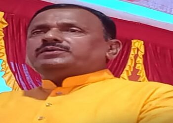 Jamshedpur tusker terror : हाथियों के उत्पात पर डॉ दिनेशानंद गोस्वामी ने झारखंड सरकार को घेरा, कहा – हाथियों का उत्पात रोकने में झामुमो सरकार पूरी तरह विफल