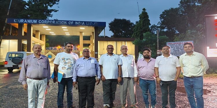 Jamshedpur rural ucil cmd meeting with vendors : यूसिल के सीएमडी डॉ कंचम आनंद राव ने सुनीं कंपनी के संवेदकों की समस्याएं, बिल पेमेंट में देरी पर एमएसएमई  एक्ट के तहत ब्याज भुगतान की उठाई मांग