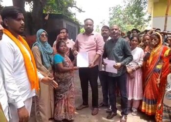 Jamshedpur encroachment: मानगो अंचल कार्यालय ने अतिक्रमण हटाने को लेकर जारी किया अंतिम नोटिस, 4 अगस्त को होगी कार्रवाई