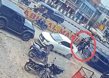 Adityapur attack : आदित्यपुर में कार में मामूली टक्कर के बाद युवक पर हमला, थार-स्कॉर्पियो सवारों पर आरोप