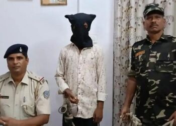 Adityapur police action – आदित्यपुर नृशंस हत्याकांड मामले में अंतिम फरार आरोपी गिरफ्तार, पूर्व में चार आरोपियों की हो चुकी है गिरफ्तारी
