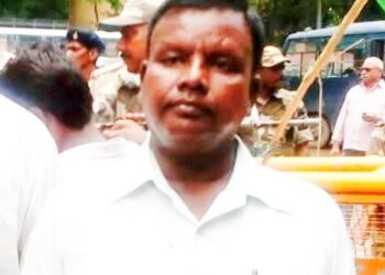 Jamshedpur court sad news : परसुडीह निवासी अधिवक्ता का निधन, एक माह पहले पत्नी का भी हुआ था निधन Jamshedpur court sad news : परसुडीह निवासी अधिवक्ता का निधन, एक माह पहले पत्नी का भी हुआ था निधन
