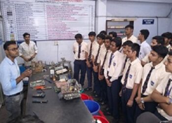 csir nml Jamshedpur : सीएसआईआर-जिज्ञासा वर्चुअल प्रयोगशाला कार्यक्रम, कदमा बाल्दविन स्कूल के बच्चों ने प्रयोगशाला को नजदीक से जाना csir nml Jamshedpur : सीएसआईआर-जिज्ञासा वर्चुअल प्रयोगशाला कार्यक्रम, कदमा बाल्दविन स्कूल के बच्चों ने प्रयोगशाला को नजदीक से जाना