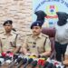 Jamshedpur police action – जमशेदपुर गैंगरेप मामले में दो ड्राइवर गिरफ्तार, शराब के नशे में महिला से की थी रेप व मारपीट, देखिए – video Jamshedpur police action – जमशेदपुर गैंगरेप मामले में दो ड्राइवर गिरफ्तार, शराब के नशे में महिला से की थी रेप व मारपीट, देखिए – video
