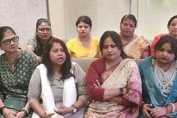 Jamshedpur mahila congress : मानगो नगर निगम की मेयर सुधा गुप्ता ने दिखाई उदारता, महिला कांग्रेस ने सरयू राय के खिलाफ आंदोलन किया रद्द, देखिए – video