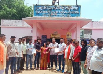 Jamshedpur rural bjp – चाकुलिया भाजपा मंडल कमेटी ने सीएचसी प्रभारी के नाम सौंपा ज्ञापन, स्वास्थ्य व्यवस्था में सुधार करने की मांग Jamshedpur rural bjp – चाकुलिया भाजपा मंडल कमेटी ने सीएचसी प्रभारी के नाम सौंपा ज्ञापन, स्वास्थ्य व्यवस्था में सुधार करने की मांग