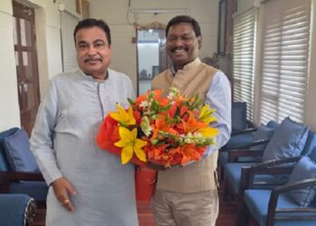Jharkhand ex cm meets union minister – नई दिल्ली में झारखंड के पूर्व मुख्यमंत्री अर्जुन मुंडा ने केंद्रीय मंत्री नितिन गडकरी से की मुलाकात, खूंटी बाइपास के शीघ्र निर्माण पर दिया जोर