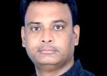 Jamshedpur congress : जमशेदपुर में राहुल गांधी की गिरफ्तारी पर कांग्रेस ने जताया विरोध, डॉ परितोष ने शिक्षा मंत्री को इस्तीफा देने व प्रधानमंत्री को सार्वजनिक माफी मांगने की मांग की