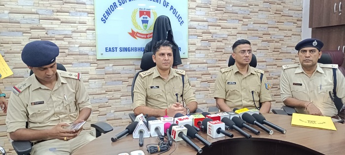 Jamshedpur police success – राहुल बच्चा हत्याकांड में बिरसानगर से फरार हिस्ट्रीशीटर गिरफ्तार Jamshedpur police success – राहुल बच्चा हत्याकांड में बिरसानगर से फरार हिस्ट्रीशीटर गिरफ्तार