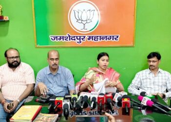 Jamshedpur bjp : संत शिरोमणि श्री गुरु रविदास महाराज की 650वीं जयंती वर्ष पर भाजपा जमशेदपुर महानगर चलाएगी समरसता संकल्प अभियान, सामाजिक समरसता का संदेश घर-घर पहुंचाएगी भाजपा