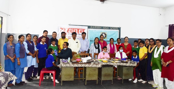 Jamshedpur ngo – बारीडीह स्कूल में संस्था मुस्कान की ओर से लगा डेंटल चेकअप कैंप, 105 लोगों की हुई जांच Jamshedpur ngo – बारीडीह स्कूल में संस्था मुस्कान की ओर से लगा डेंटल चेकअप कैंप, 105 लोगों की हुई जांच