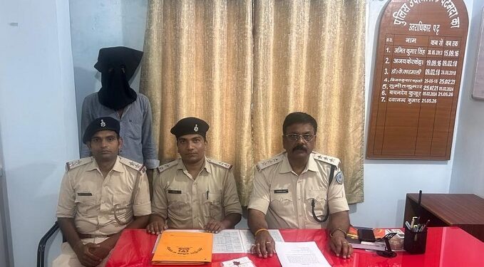 Jamshedpur police action – उलीडीह में ऑपरेशन प्रहार के तहत 50 पुड़िया ब्राउन शुगर के साथ गालूडीह का युवक गिरफ्तार