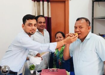 West singhbhum – समाहरणालय लिपिकों को मिली नई पहचान, पदनाम परिवर्तन पर चक्रधरपुर में खुशी की लहर