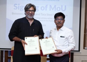 Tata steel foundation mou : टाटा स्टील फाउंडेशन और जेसीएपीसीपीएल ने झारखंड के कोल्हान क्षेत्र में सामुदायिक विकास को बढ़ावा देने के लिए साझेदारी की, एमओयू पर हस्ताक्षर, सामाजिक बदलाव पर साथ मिलकर करेंगे काम Tata steel foundation mou : टाटा स्टील फाउंडेशन और जेसीएपीसीपीएल ने झारखंड के कोल्हान क्षेत्र में सामुदायिक विकास को बढ़ावा देने के लिए साझेदारी की, एमओयू पर हस्ताक्षर, सामाजिक बदलाव पर साथ मिलकर करेंगे काम