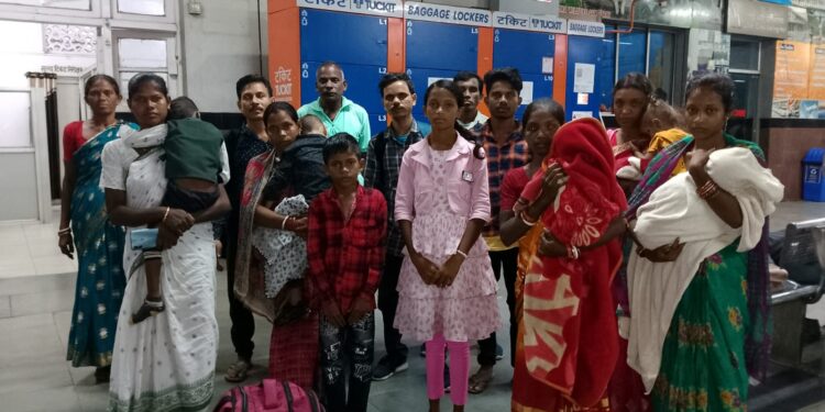jamshedpur rural NCHP-चाकुलिया के चार बच्चों का होगा दिल का ऑपरेशन,कोच्चि के लिए हुए रवाना jamshedpur rural NCHP-चाकुलिया के चार बच्चों का होगा दिल का ऑपरेशन,कोच्चि के लिए हुए रवाना