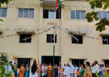 Rambha Educational Institute Jamshedpur-स्वतंत्रता दिवस पर रंभा शैक्षणिक संस्थान के विद्यार्थियों ने निकाली तिरंगा यात्रा, हाता चौक पर की राष्ट्रभक्ति से सराबोर सांस्कृतिक प्रस्तुति Rambha Educational Institute Jamshedpur-स्वतंत्रता दिवस पर रंभा शैक्षणिक संस्थान के विद्यार्थियों ने निकाली तिरंगा यात्रा, हाता चौक पर की राष्ट्रभक्ति से सराबोर सांस्कृतिक प्रस्तुति