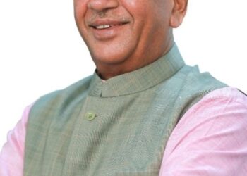 jamshedpur mla saryu roy attack on mango mayor : जमशेदपुर के विधायक सरयू राय ने मानगो नगर निगम की मेयर का किया पलटवार, सरयू बोले – मेयर का बयान नादानीपूर्ण, दुर्भाग्यपूर्ण और नासमझी का द्योतक