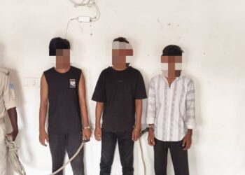 jamshedpur rural- गालूडीह पुलिस ने बकरी चोरी के तीनों आरोपियों को धर दबोचा, भेजा जेल, तीनों कपाली के रहने वाले jamshedpur rural- गालूडीह पुलिस ने बकरी चोरी के तीनों आरोपियों को धर दबोचा, भेजा जेल, तीनों कपाली के रहने वाले