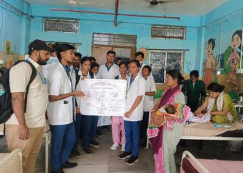Rambha College of Nursing-रंभा कॉलेज ऑफ़ नर्सिंग में मनाया गया स्तनपान सप्ताह, सदर अस्पताल व सीएचसी जुगसलाई का दौरा कर माताओं को स्तनपान के लिए किया जागरूक Rambha College of Nursing-रंभा कॉलेज ऑफ़ नर्सिंग में मनाया गया स्तनपान सप्ताह, सदर अस्पताल व सीएचसी जुगसलाई का दौरा कर माताओं को स्तनपान के लिए किया जागरूक