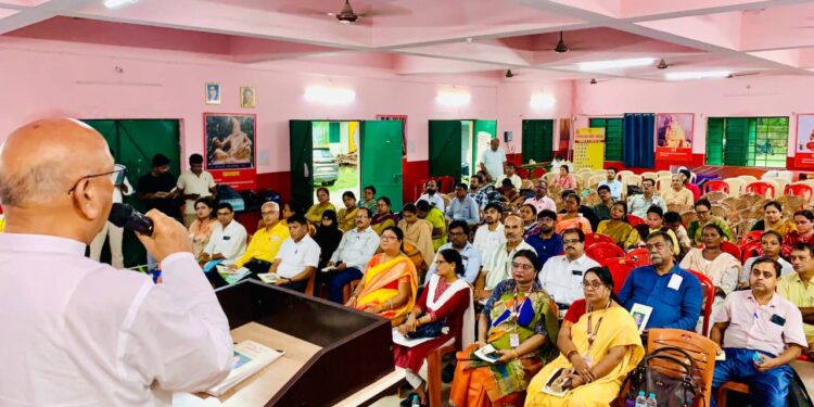 jamshedpur mla saryu roy meeting : 6 सितंबर के सेमिनार को लेकर जमशेदपुर के विधायक सरयू राय ने की दो बैठकें, सेमिनार में शिक्षा व्यवस्था की कमियों पर सकारात्मक भाव से होगी चर्चा