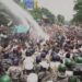 Jharkhand vidhansabha march-रांची में छात्रों के शांतिपूर्ण प्रदर्शन पर बर्बर लाठी चार्ज,वाटर कैनन की बौछार नहीं रोक पाई छात्रों की रफ्तार, विधानसभा के निकट पहुंच प्रदर्शन कर रहे विद्यार्थी,देखिए video