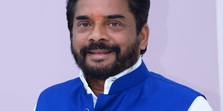 jharkhand vidhansabha-बहरागोड़ा विधायक समीर मोहंती ने 108 एंबुलेंस सेवा की बदहाली का मुद्दा सदन में उठाया, सुधार की मांग jharkhand vidhansabha-बहरागोड़ा विधायक समीर मोहंती ने 108 एंबुलेंस सेवा की बदहाली का मुद्दा सदन में उठाया, सुधार की मांग