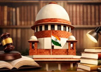 supreme court-पेपर लीक मामले में सुप्रीम कोर्ट सख्त, दोषियों के साथ परिवार वालों की संपत्ति होगी जब्त, केंद्र व राज्य सरकार से मांगा जवाब supreme court-पेपर लीक मामले में सुप्रीम कोर्ट सख्त, दोषियों के साथ परिवार वालों की संपत्ति होगी जब्त, केंद्र व राज्य सरकार से मांगा जवाब
