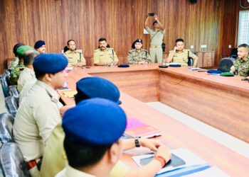jamshedpur naxal activities high level review- नक्सल गतिविधियों को लेकर उच्चस्तरीय समीक्षा बैठक, संवेदनशील क्षेत्रों में अभियान तेज करने का निर्देश jamshedpur naxal activities high level review- नक्सल गतिविधियों को लेकर उच्चस्तरीय समीक्षा बैठक, संवेदनशील क्षेत्रों में अभियान तेज करने का निर्देश