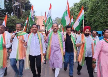 jamshedpur bjp sonari : भाजपा सोनारी मंडल ने निकाला तिरंगा यात्रा, राष्ट्रभक्ति से ओतप्रोत दिखा यात्रा