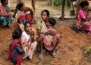 west singhbhum incident- मनोहरपुर में नदी पार के दौरान पानी की तेज धारा मे तीन बहे, दो शव बरामद, तीसरे की तलाश जारी west singhbhum incident- मनोहरपुर में नदी पार के दौरान पानी की तेज धारा मे तीन बहे, दो शव बरामद, तीसरे की तलाश जारी