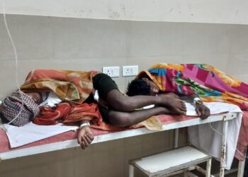 jamshedpur thunderstroke- बोड़ाम में वज्रपात की चपेट मे आने से दो युवक झुलसे, एमजीएम में भर्ती jamshedpur thunderstroke- बोड़ाम में वज्रपात की चपेट मे आने से दो युवक झुलसे, एमजीएम में भर्ती