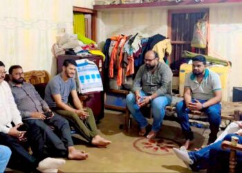 jamshedpur bjp fire : पोटका में जिला परिषद सदस्य और भाजपा नेता सूरज मंडल और अन्य पर किये गये हमले के खिलाफ भाजपा का हल्ला बोल, थाना घेरने की दी चेतावनी, मीरा मुंडा भी आग बबूला jamshedpur bjp fire : पोटका में जिला परिषद सदस्य और भाजपा नेता सूरज मंडल और अन्य पर किये गये हमले के खिलाफ भाजपा का हल्ला बोल, थाना घेरने की दी चेतावनी, मीरा मुंडा भी आग बबूला
