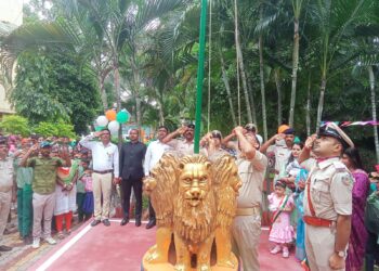 jamshedpur rural-चाकुलिया प्रखंड में स्वतंत्रता दिवस हर्षोल्लास के साथ मना,विद्यालयों में सांस्कृतिक कार्यक्रम आयोजित jamshedpur rural-चाकुलिया प्रखंड में स्वतंत्रता दिवस हर्षोल्लास के साथ मना,विद्यालयों में सांस्कृतिक कार्यक्रम आयोजित