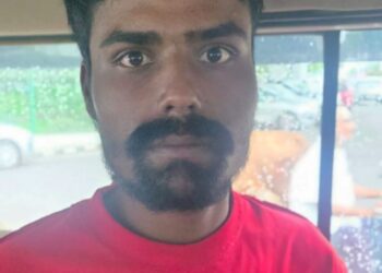 Jamshedpur police action – गोविंदपुर में चार माह पुराने गुलशन हत्याकांड का आरोपी गिरफ्तार, पुराने केस पार्टनर ने साथियों के साथ मिलकर की थी हत्या Jamshedpur police action – गोविंदपुर में चार माह पुराने गुलशन हत्याकांड का आरोपी गिरफ्तार, पुराने केस पार्टनर ने साथियों के साथ मिलकर की थी हत्या