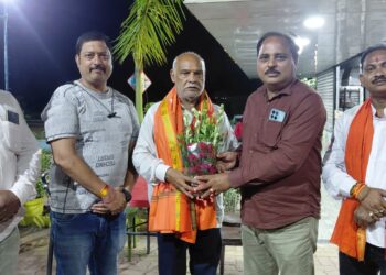 Jamshedpur bol bam seva trust in tarapur : तारापुर में शुरू हुआ बोल बम सेवा ट्रस्ट जमशेदपुर का निःशुल्क सेवा शिविर, कांवड़ियों को सात्विक भोजन व फल कराया जा रहा उपलब्ध Jamshedpur bol bam seva trust in tarapur : तारापुर में शुरू हुआ बोल बम सेवा ट्रस्ट जमशेदपुर का निःशुल्क सेवा शिविर, कांवड़ियों को सात्विक भोजन व फल कराया जा रहा उपलब्ध
