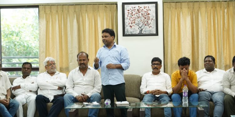 Jamshedpur yuva ajsu – युवा आजसू सम्मेलन को लेकर निर्मल गेस्ट हाउस में हुई अहम बैठक, तैयारी समिति का गठन