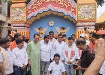 West Bengal Cabinet Minister in Hathikheda Mandir – पश्चिम बंगाल के कैबिनेट मंत्री प्रणत टुडू ने हाथीखेदा मंदिर में की पूजा-अर्चना West Bengal Cabinet Minister in Hathikheda Mandir – पश्चिम बंगाल के कैबिनेट मंत्री प्रणत टुडू ने हाथीखेदा मंदिर में की पूजा-अर्चना