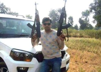 Jharkhand big news : झारखंड पुलिस की बड़ी कार्रवाई, पुलिस मुठभेड़ में मारा गया कुख्यात गैंगस्टर सुजीत सिन्हा Jharkhand big news : झारखंड पुलिस की बड़ी कार्रवाई, पुलिस मुठभेड़ में मारा गया कुख्यात गैंगस्टर सुजीत सिन्हा