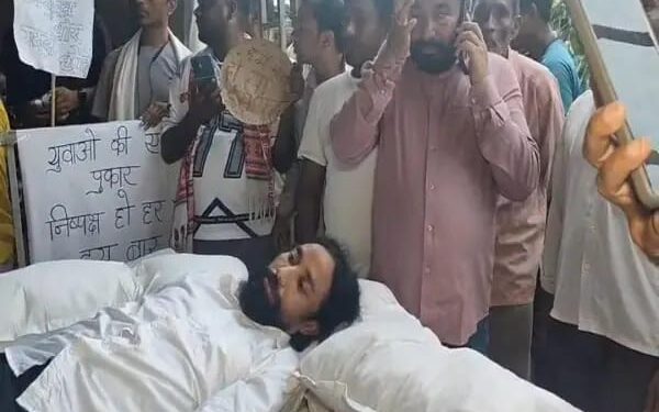 Jharkhand students protest : झारखंड में परीक्षा घोटाला को लेकर अनशन निर्णायक मोड़ पर, सीजेपी का मिला समर्थन